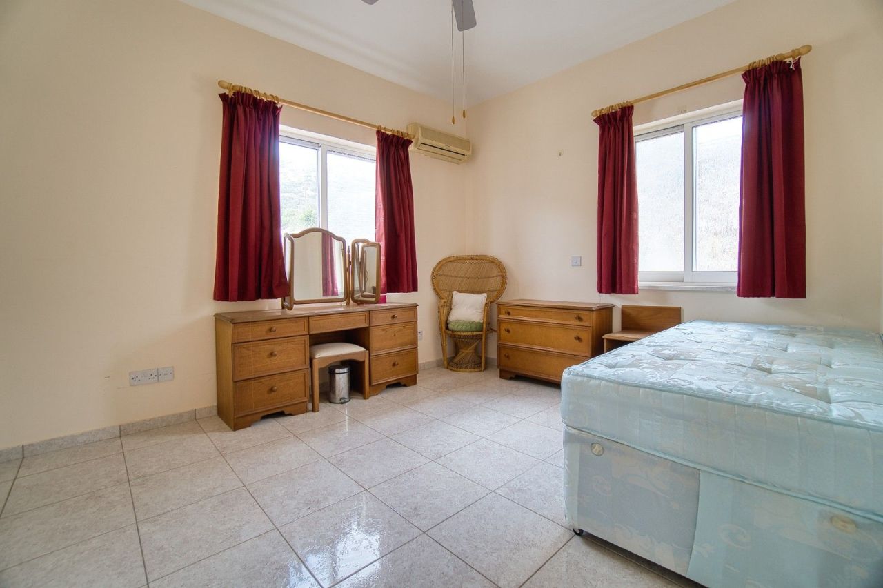 Villa à Paphos, Chypre, 150 m² - image 17