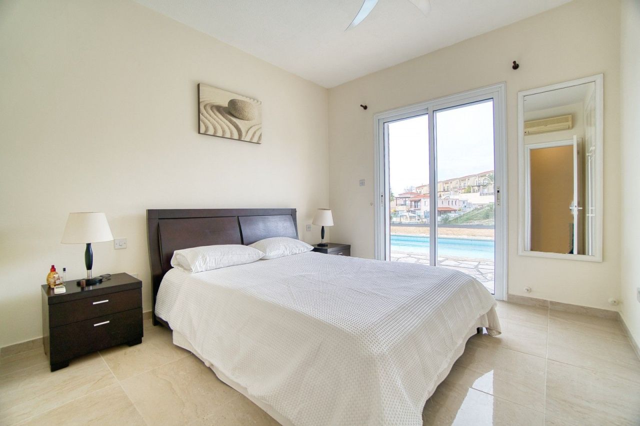 Villa in Paphos, Cyprus, 123 m² - picture 17