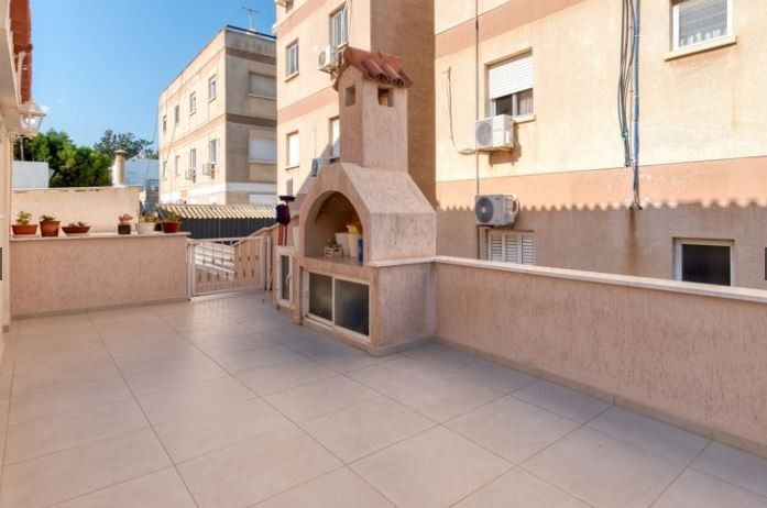 Villa en Lárnaca, Chipre, 566 m² - imagen 17