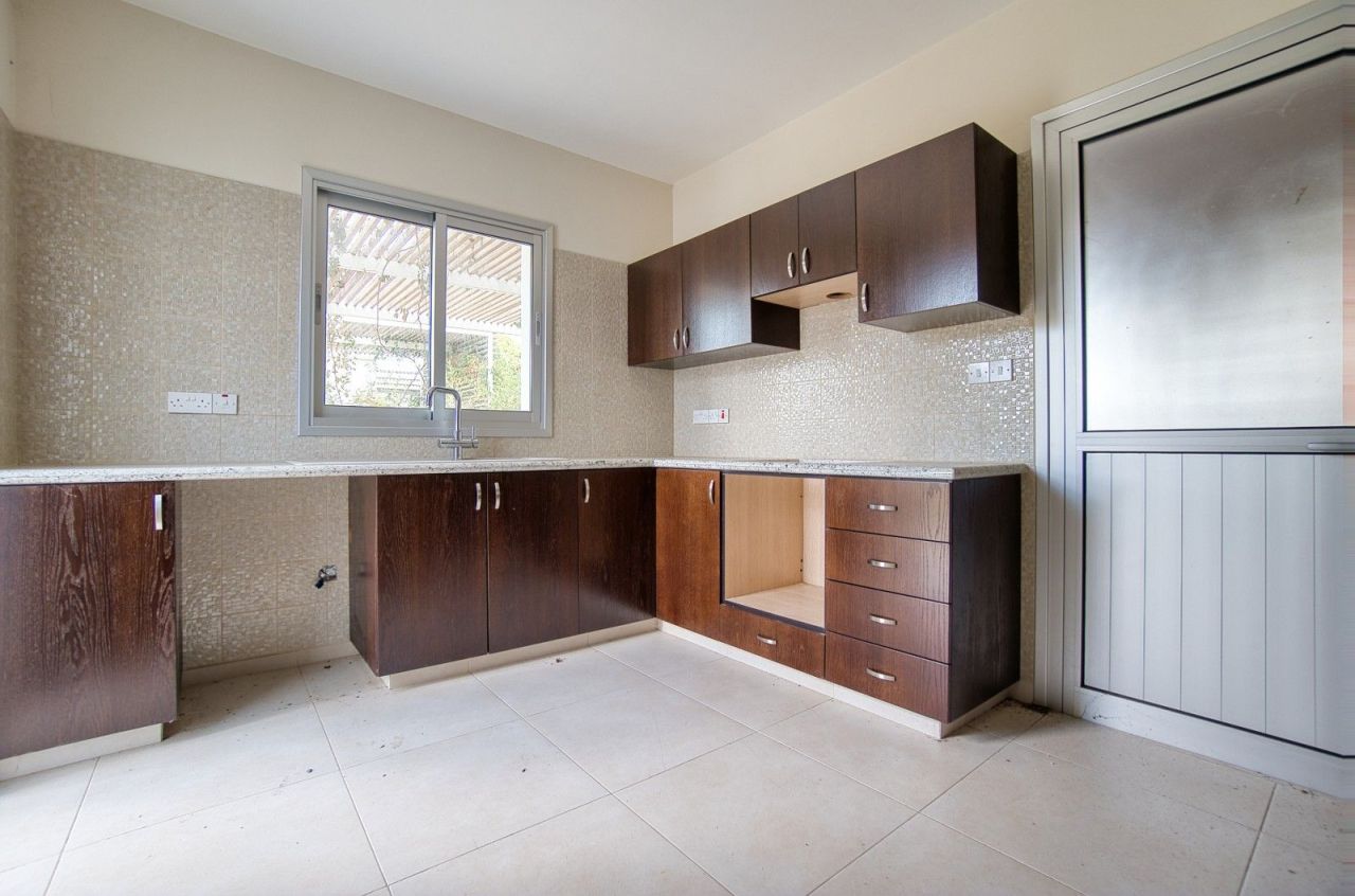 Villa à Paphos, Chypre, 140 m² - image 17