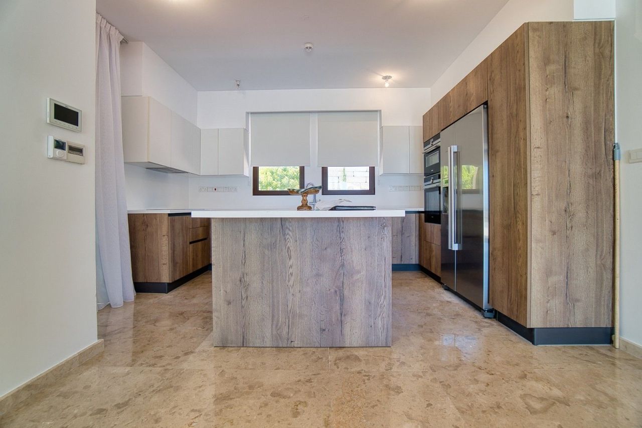 Villa à Paphos, Chypre, 318 m² - image 17