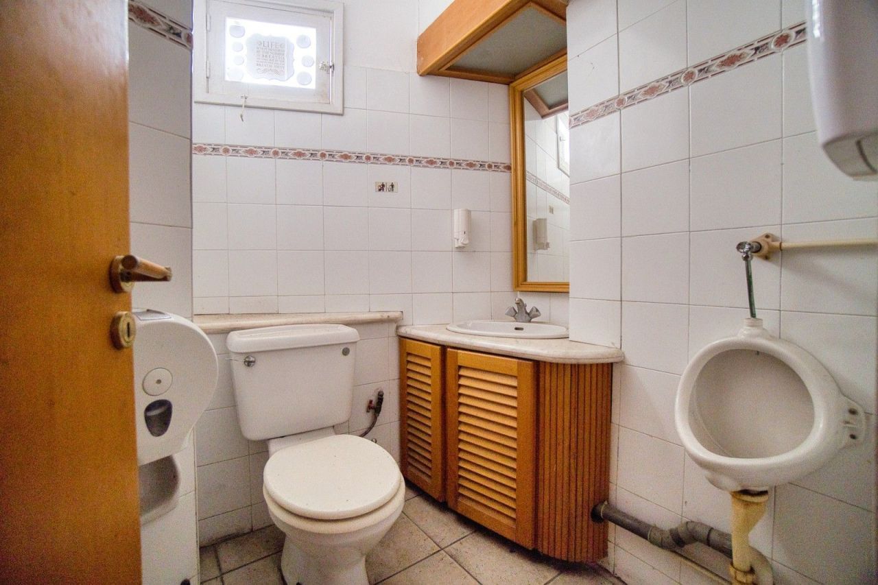 Cafetería, restaurante en Pafos, Chipre, 204 m² - imagen 18