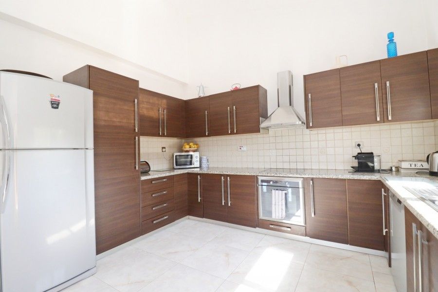 Villa in Paphos, Cyprus, 350 m² - picture 18