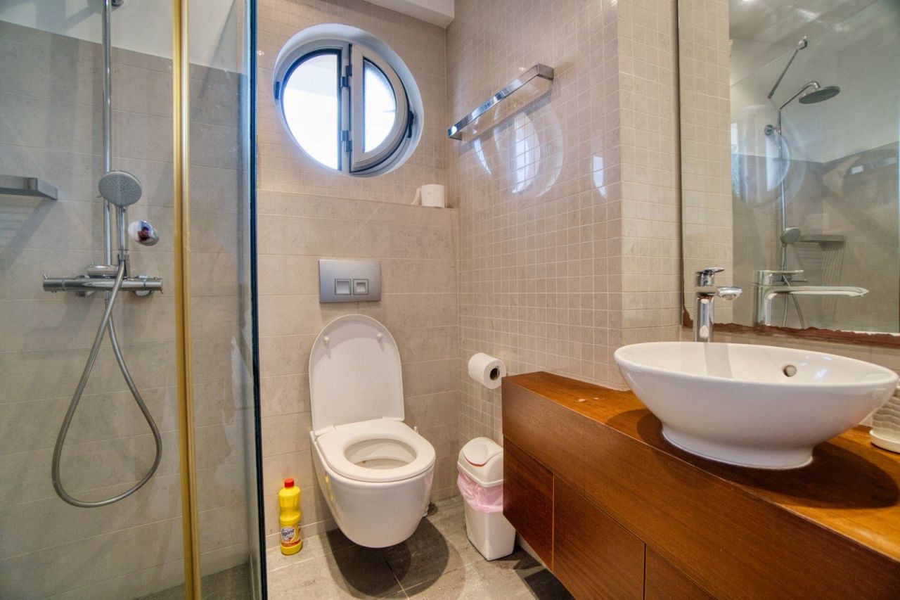 Villa in Paphos, Cyprus - picture 19