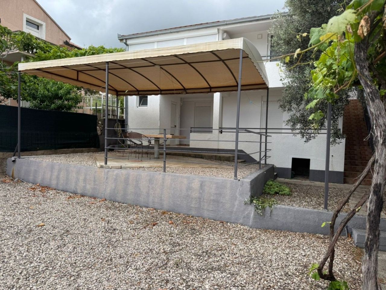 Casa en el Bar, Montenegro, 130 m² - imagen 1