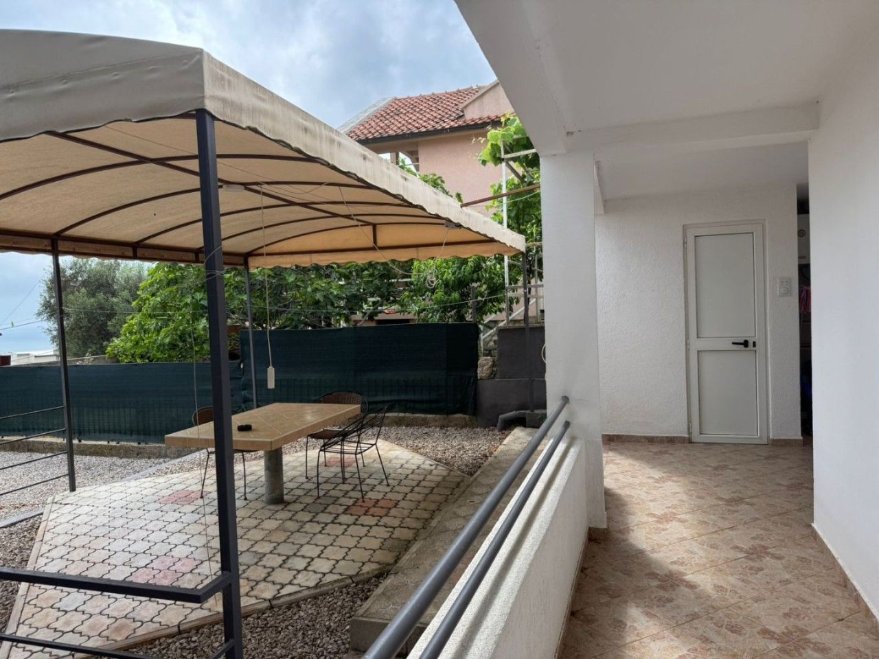 House in Bar, Montenegro, 130 m² - picture 2