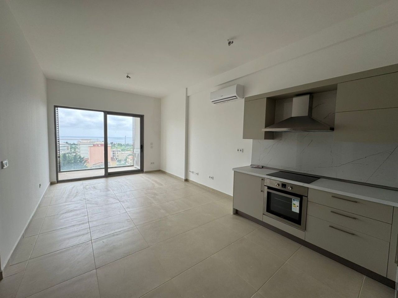 Wohnung in Bar, Montenegro, 74 m² - Foto 4