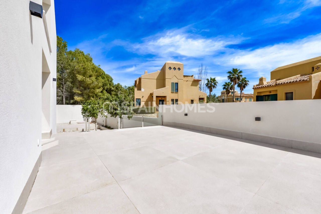 Villa in Finestrat, Spain, 380 m² - picture 11