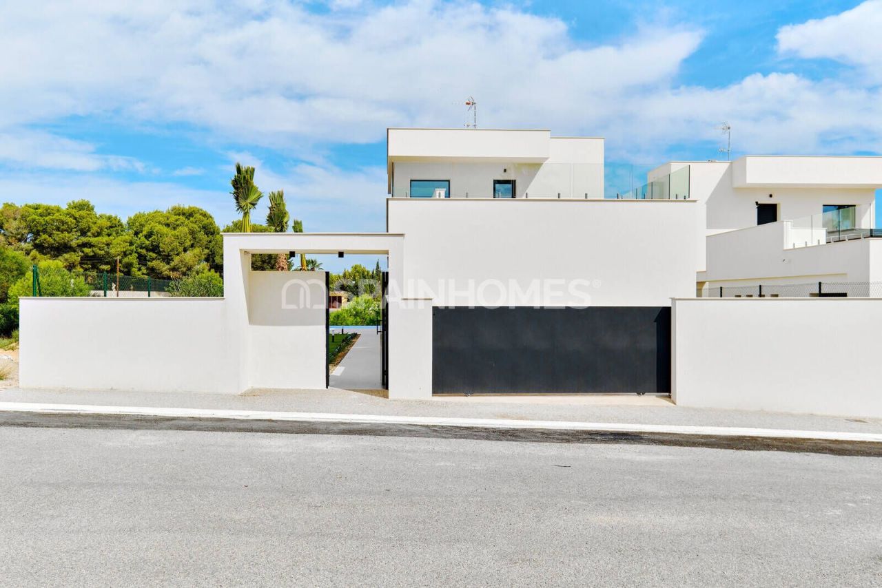 Villa in Orihuela, Spain, 151 m² - picture 18