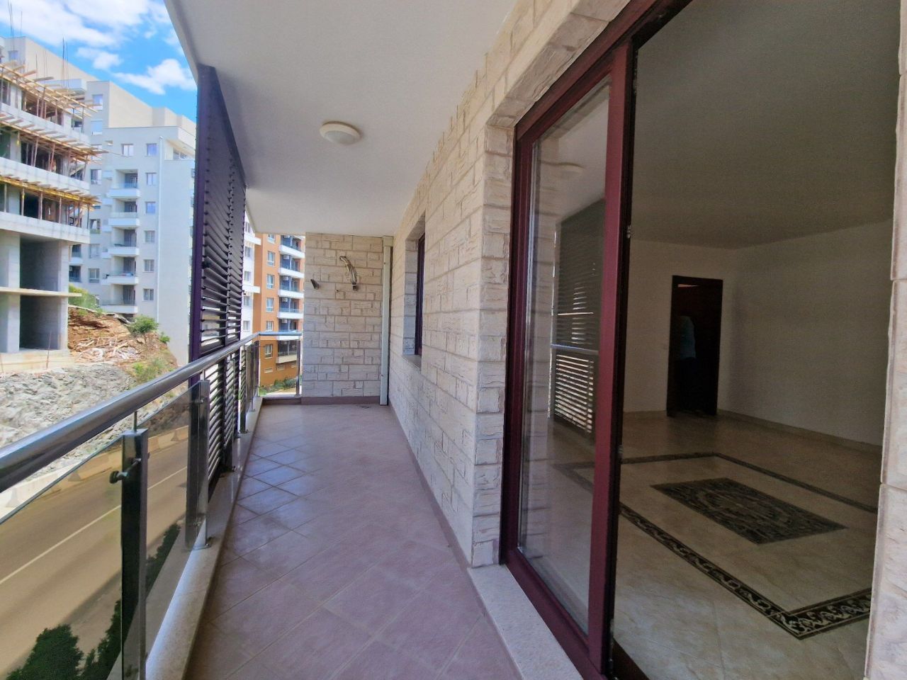 Apartamento en Becici, Montenegro, 72 m² - imagen 1