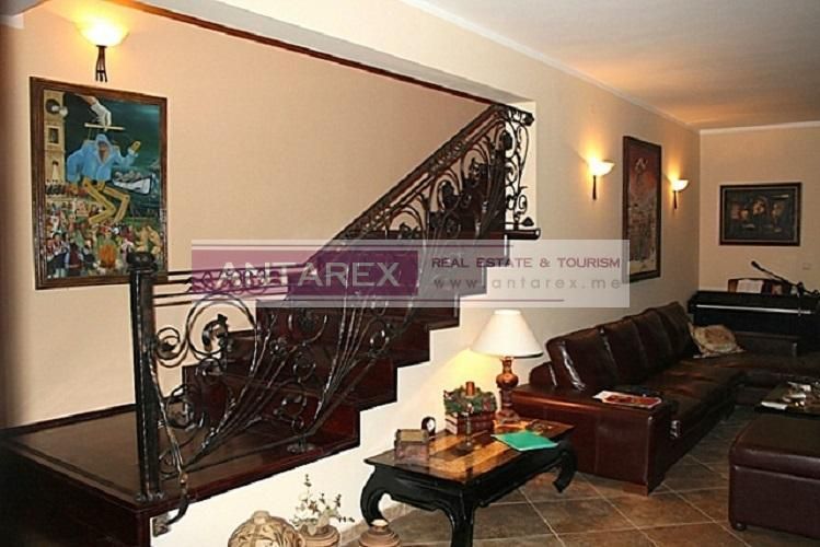 Villa a Kavac, Montenegro, 450 m² - foto 4