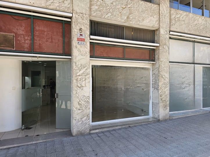 Gewerbeimmobilien in Barcelona, Spanien, 273 m² - Foto 1