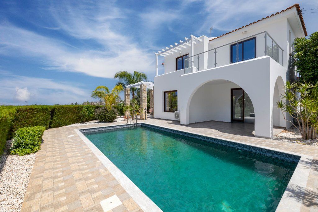 Flat in Paphos, Cyprus, 162 m² - picture 1