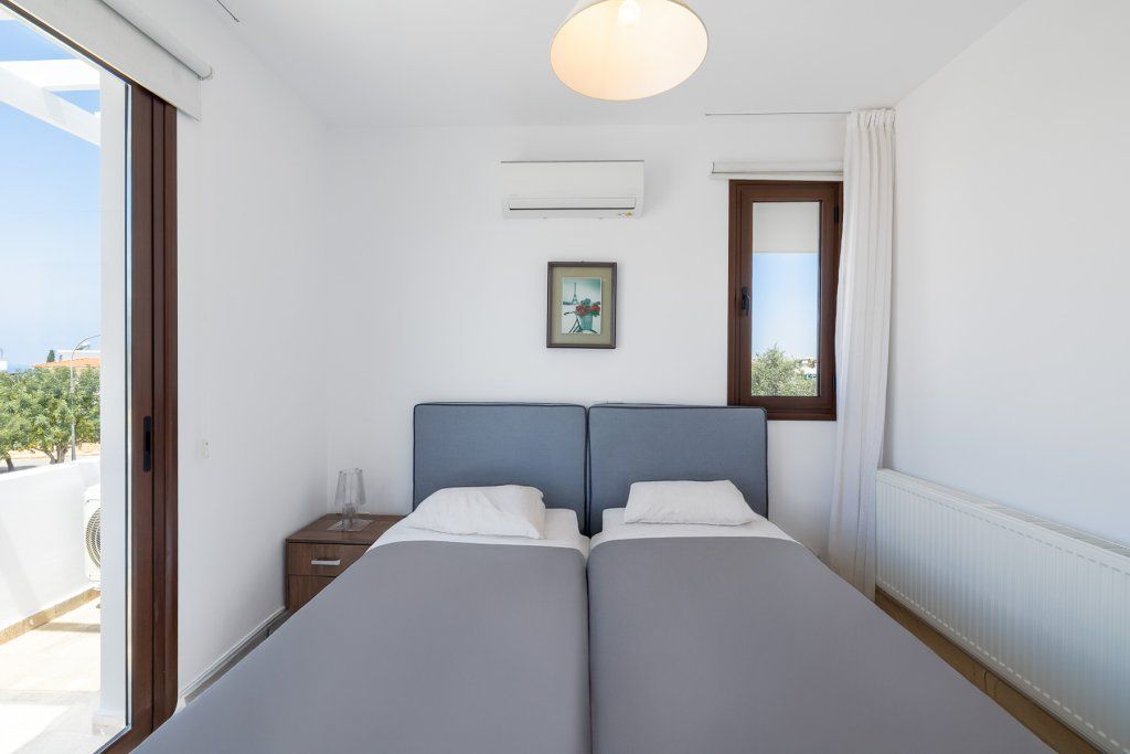 Flat in Paphos, Cyprus, 162 m² - picture 11