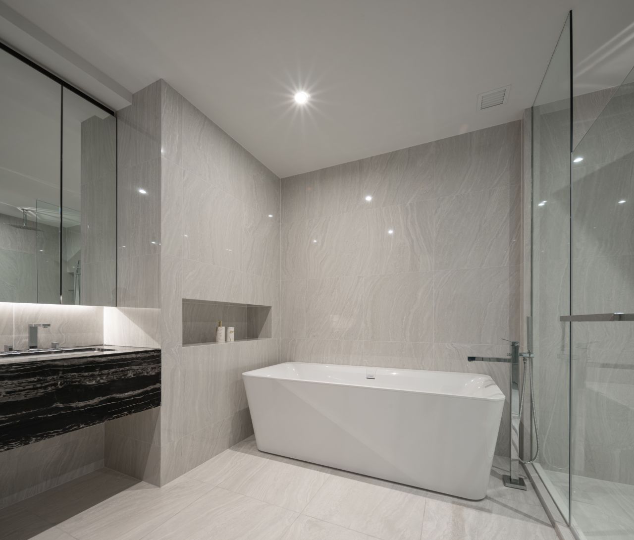 Apartamento en Bangkok, Tailandia, 130.71 m² - imagen 13