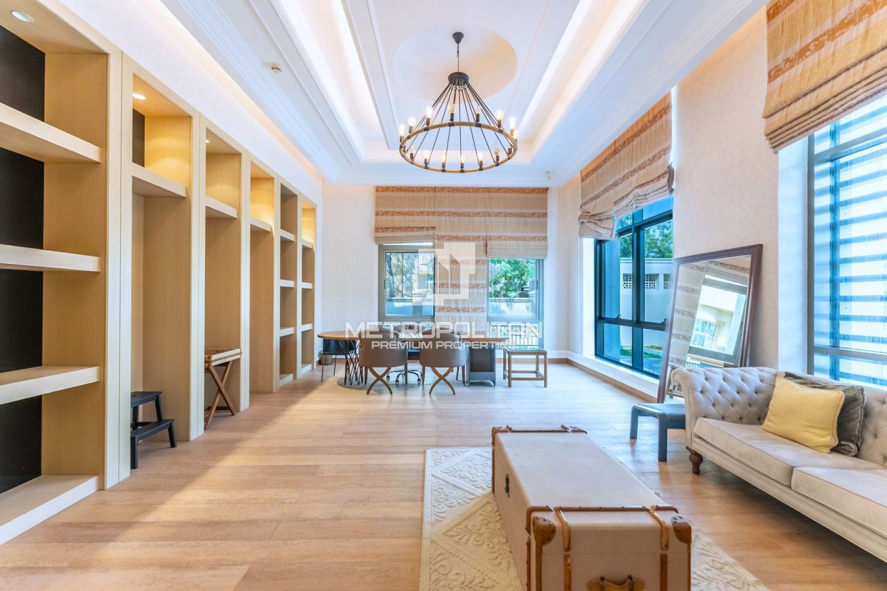 Villa à Dubaï, EAU, 1 750 m² - image 11