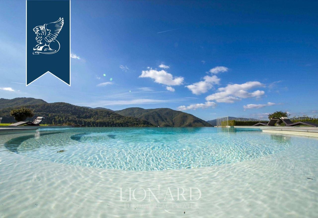 Villa a Firenze, Italia, 900 m² - foto 12