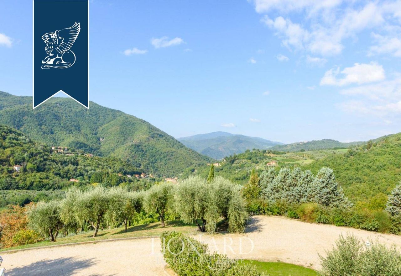 Villa a Firenze, Italia, 900 m² - foto 14