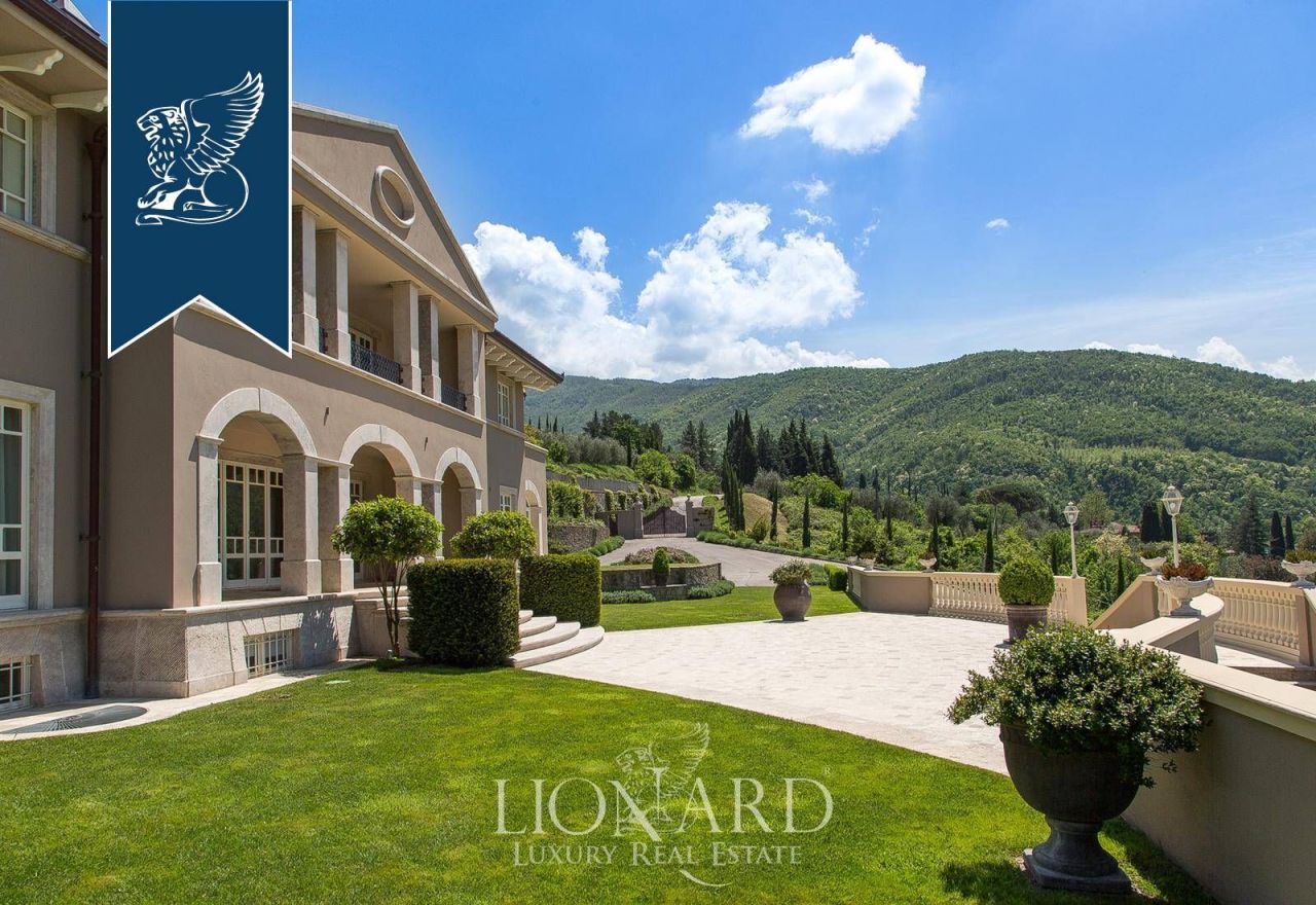 Villa a Firenze, Italia, 900 m² - foto 17