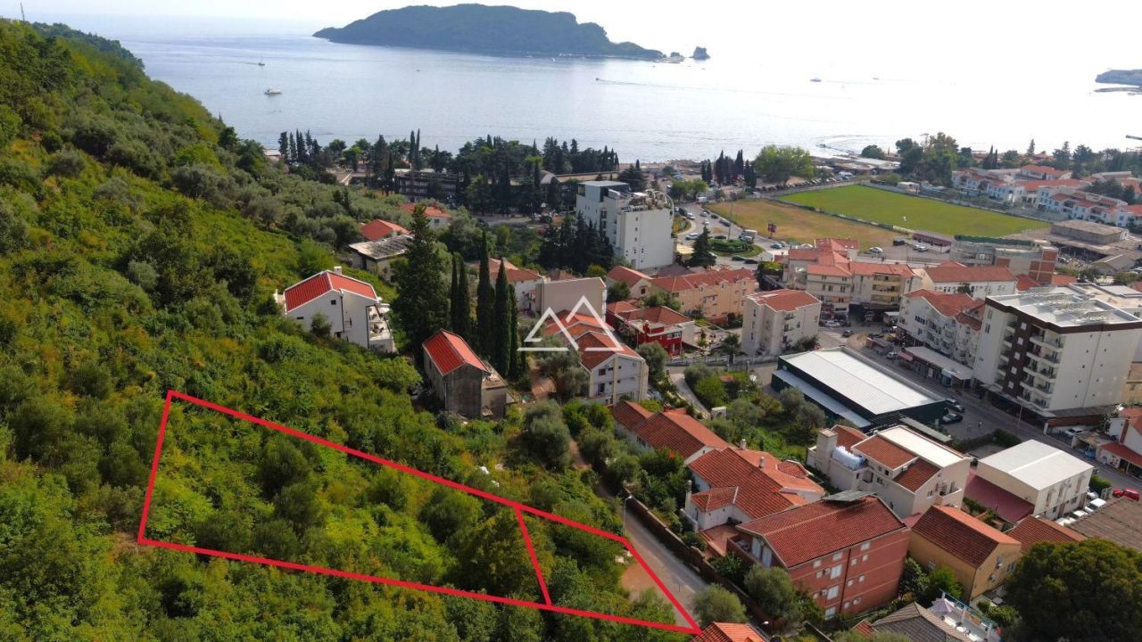 Grundstück in Budva, Montenegro, 1 967 m² - Foto 1