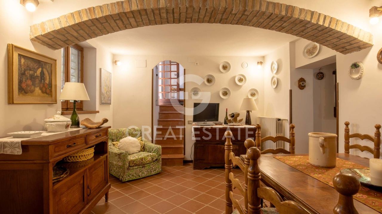 Haus in Campello sul Clitunno, Italien, 202 m² - Foto 15