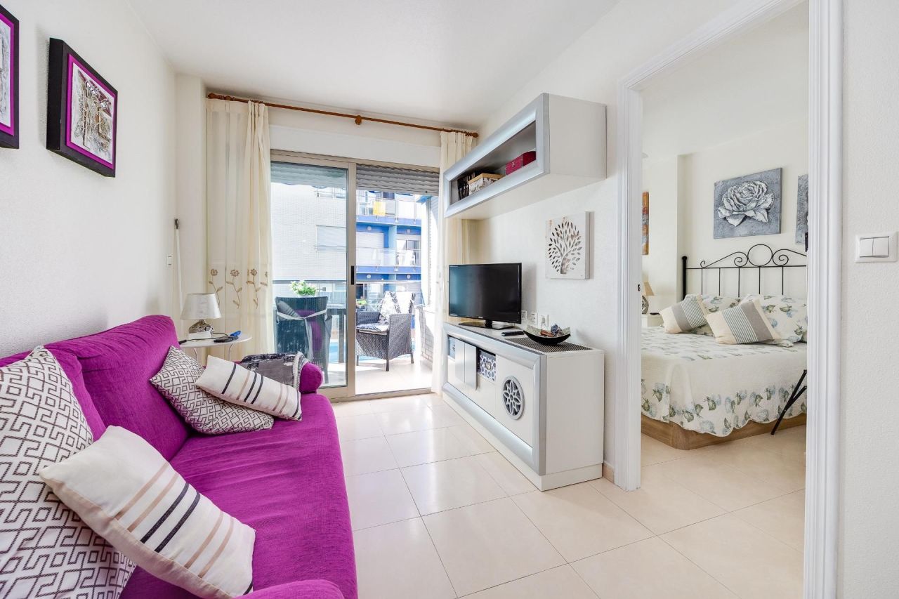 Appartement à Torrevieja, Espagne, 51 m² - image 1