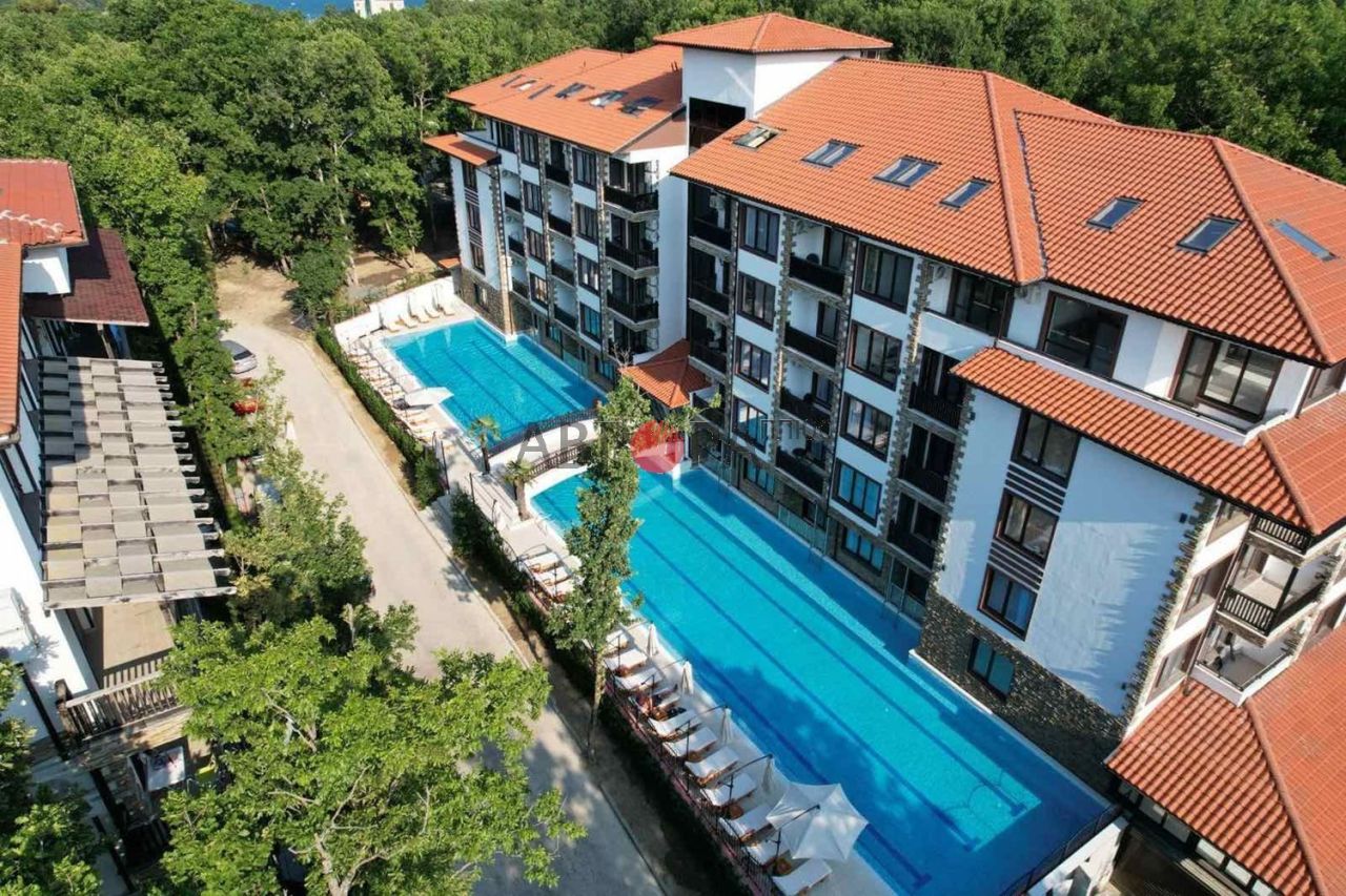 Flat in Primorsko, Bulgaria, 74 m² - picture 1