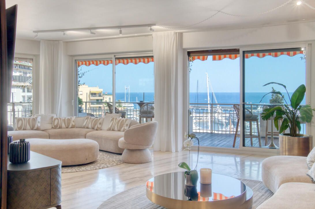 Apartamento en Mónaco, Mónaco, 290 m² - imagen 1