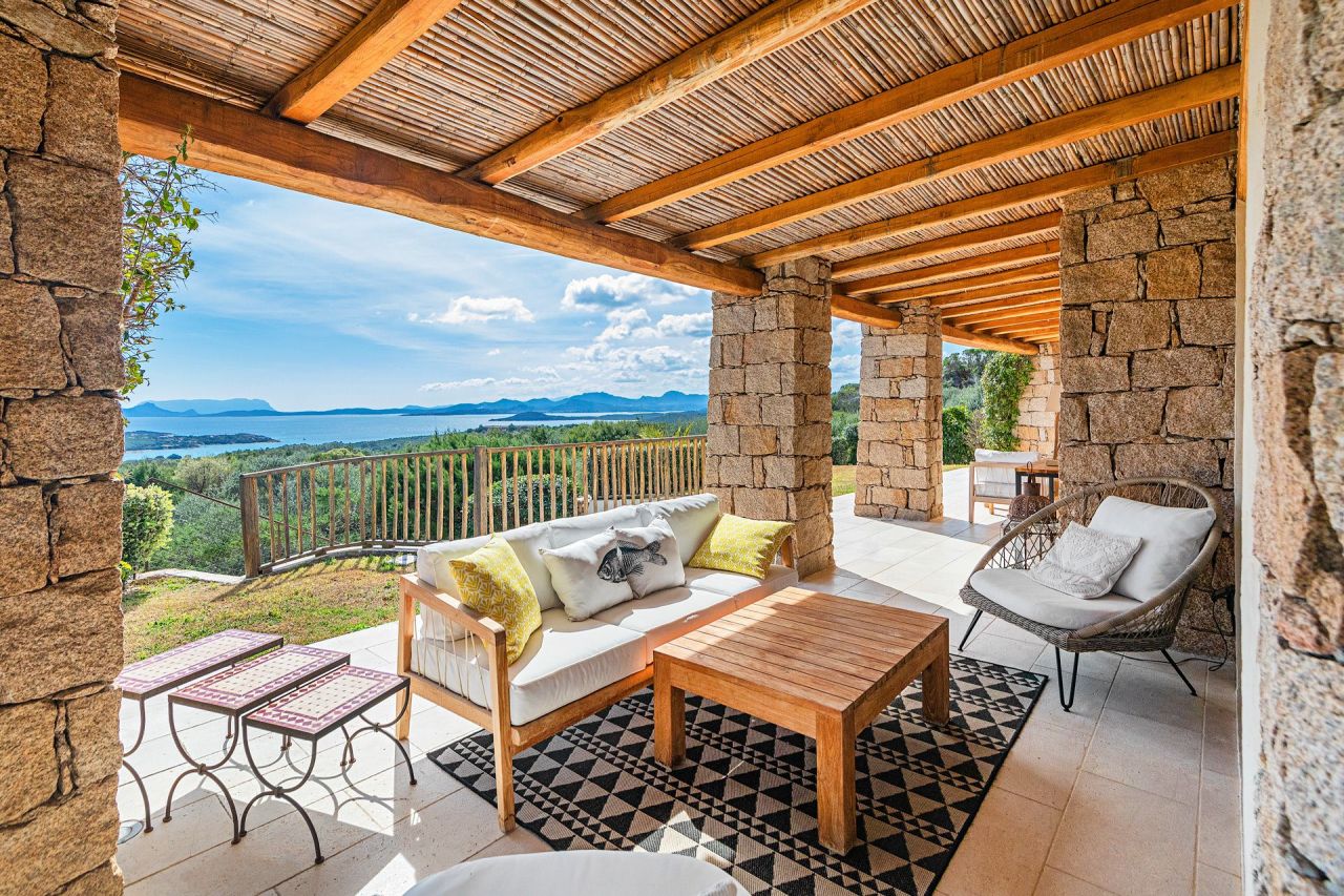 Villa in Porto Cervo, Italien, 300 m² - Foto 1