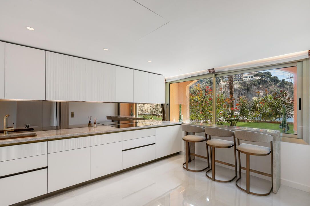 Appartement à Fontvieille, Monaco, 229 m² - image 3