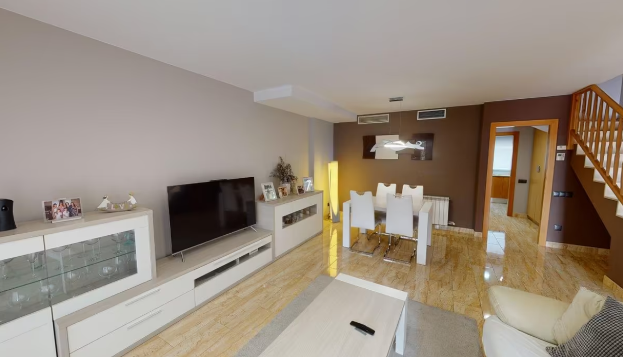 Cottage in Castelldefels, Spanien, 205 m² - Foto 3