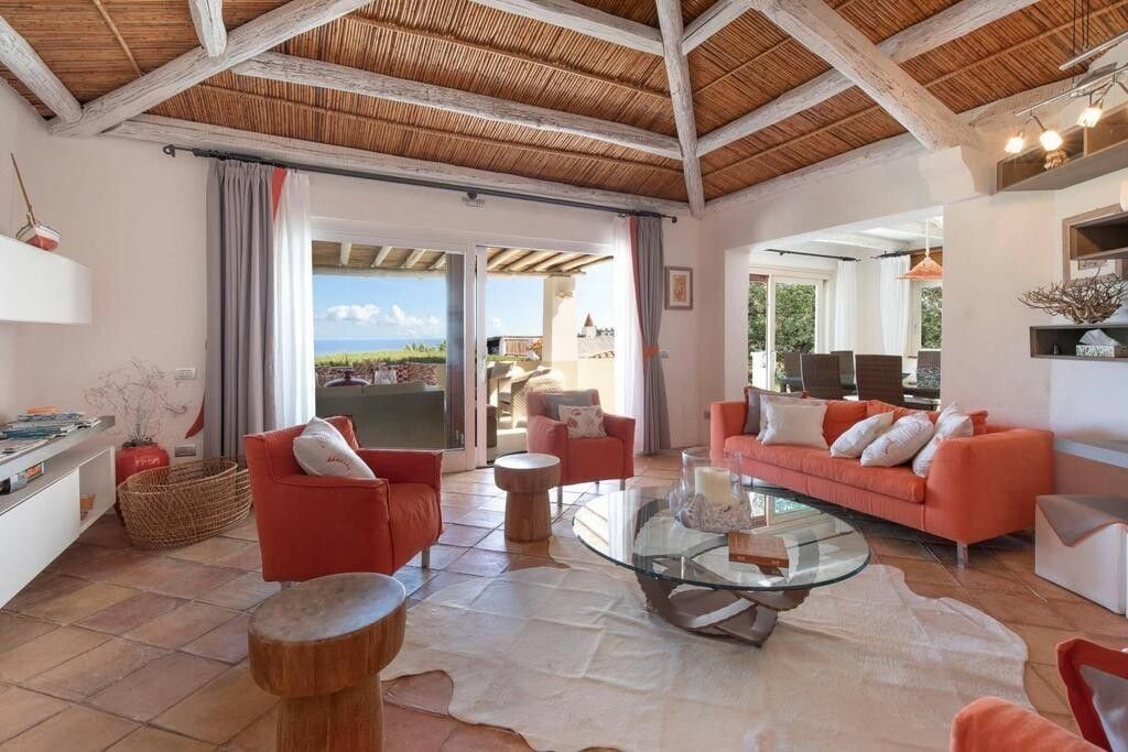 Villa en Porto Cervo, Italia, 240 m² - imagen 2