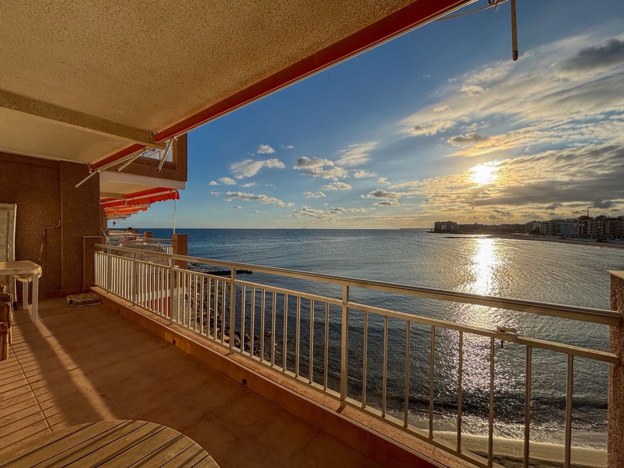 Apartment in Torrevieja, Spain, 100 m² - picture 1