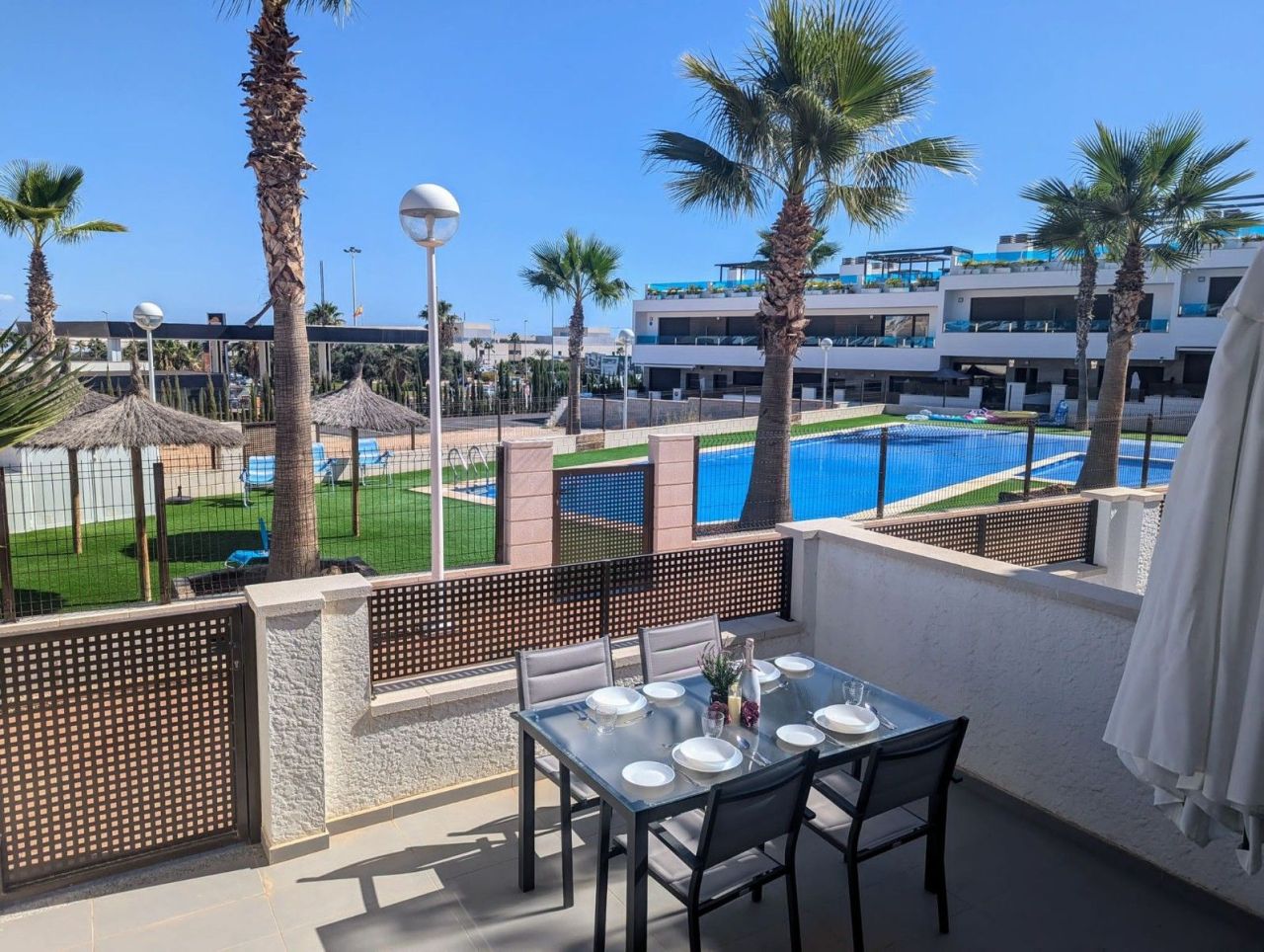Bungalow en Orihuela Costa, España, 80 m² - imagen 1