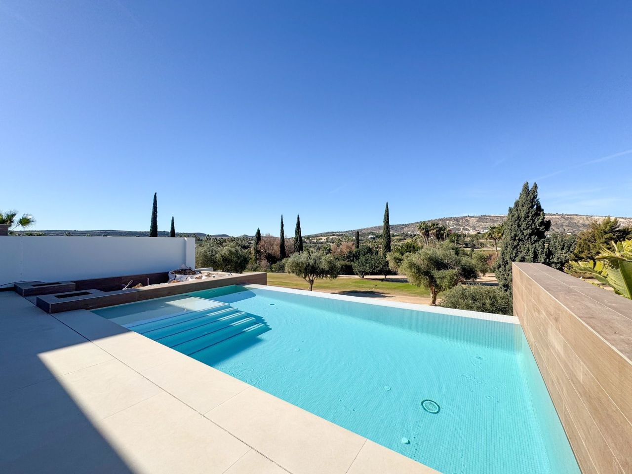 Villa in Algorfa, Spain, 345 m² - picture 1