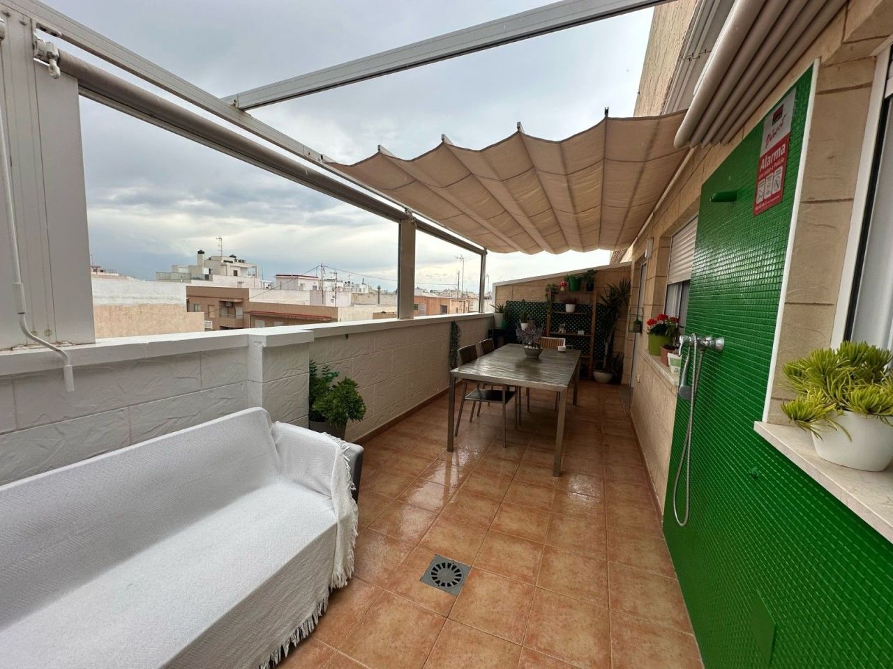 Penthouse in Torrevieja, Spain, 70 m² - picture 3