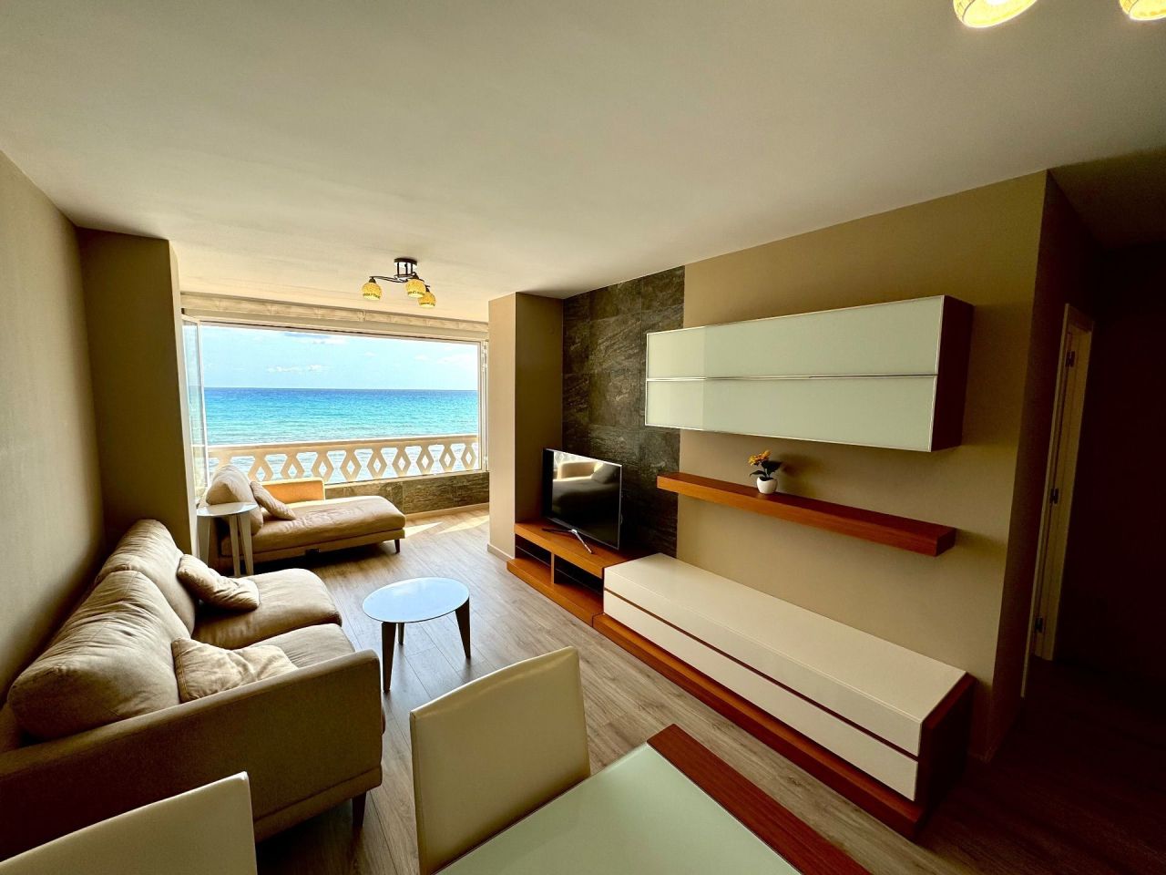 Piso en Torrevieja, España, 90 m² - imagen 4