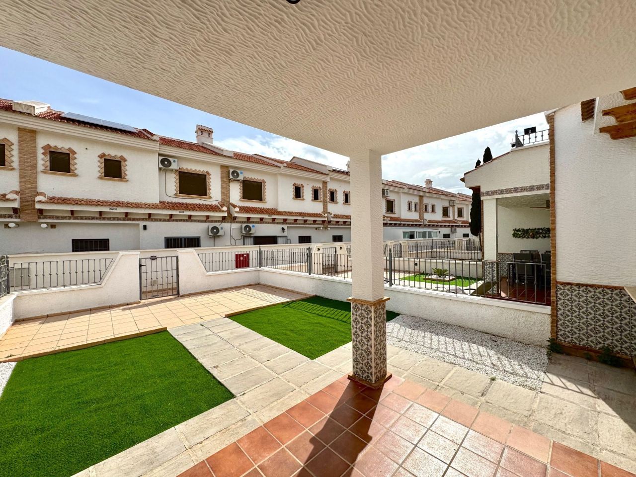 Chalet à San Miguel de Salinas, Espagne, 106 m² - image 6