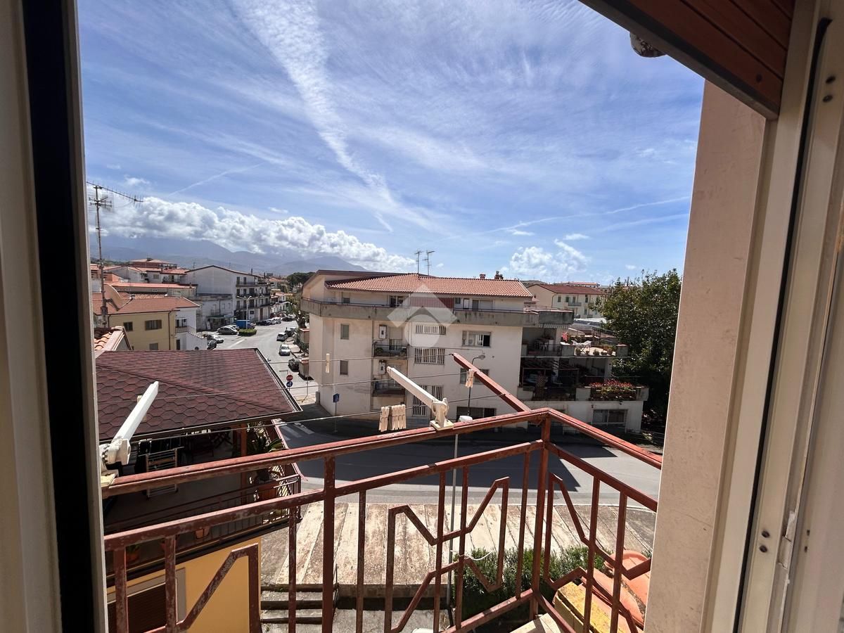 Piso en Scalea, Italia, 76 m² - imagen 13