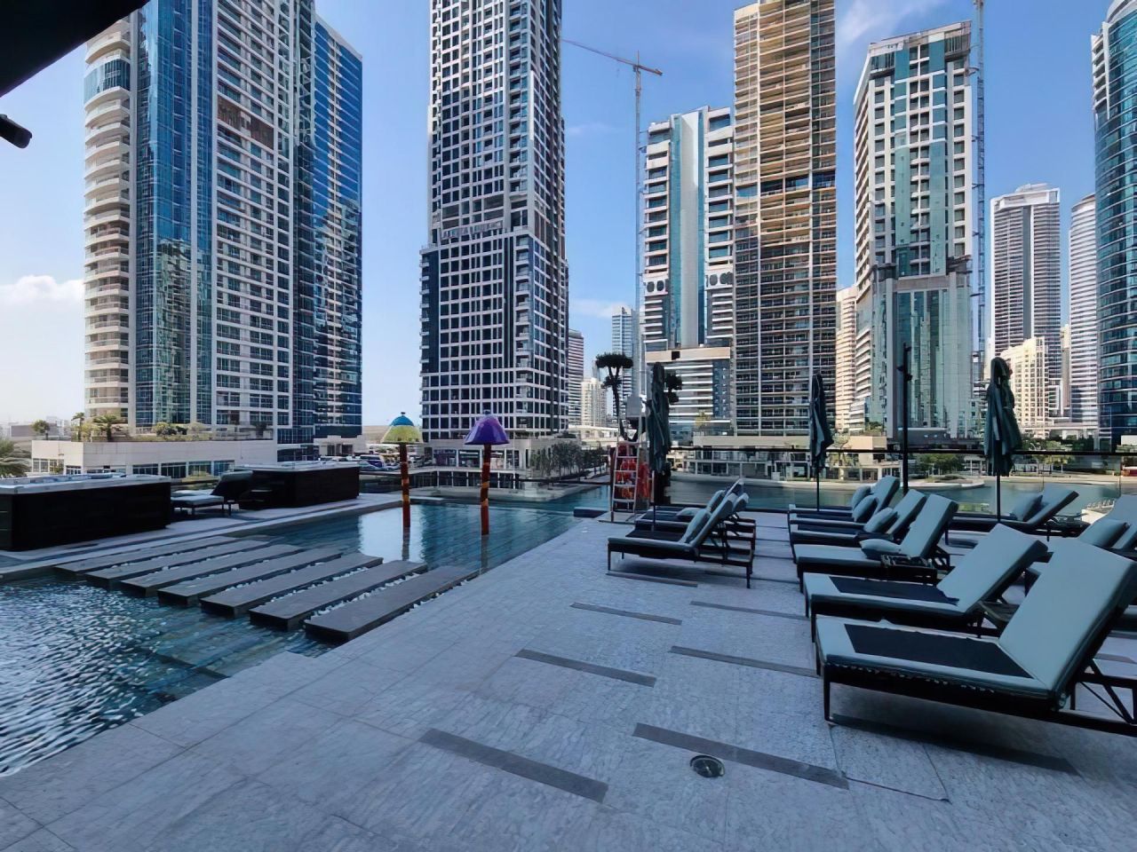 Flat in Dubai, UAE, 210.41 m² - picture 3