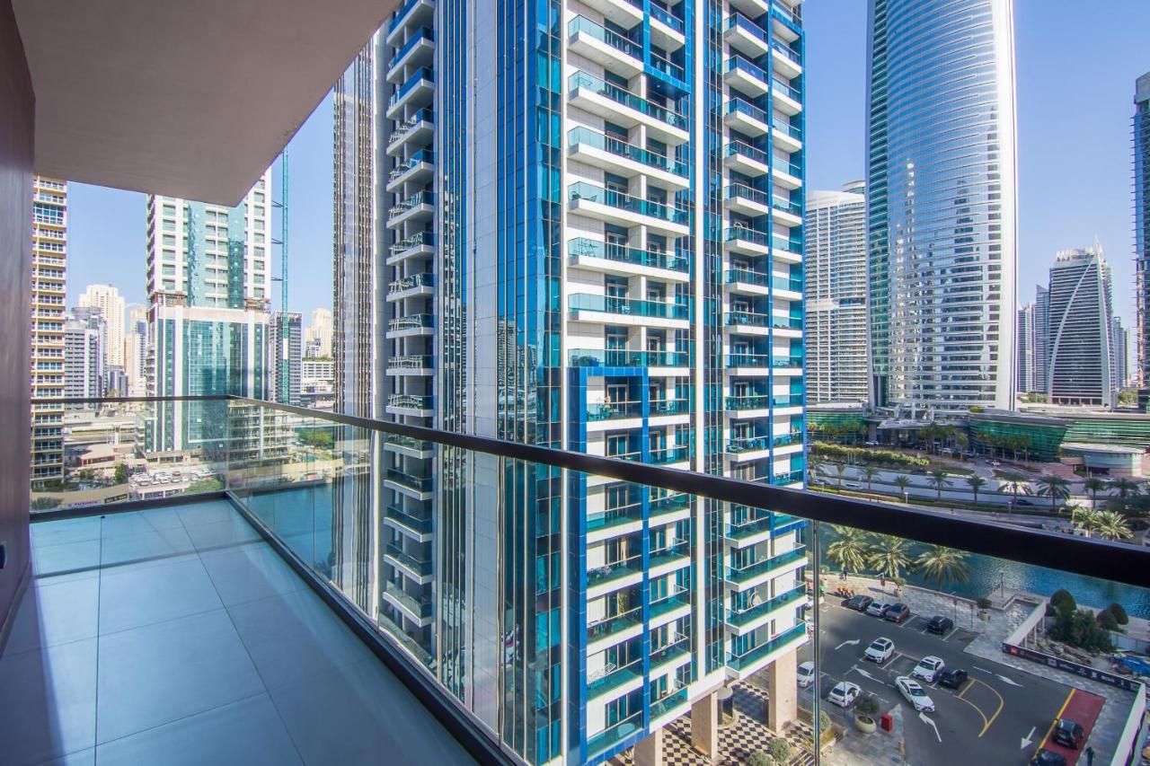 Flat in Dubai, UAE, 210.41 m² - picture 4