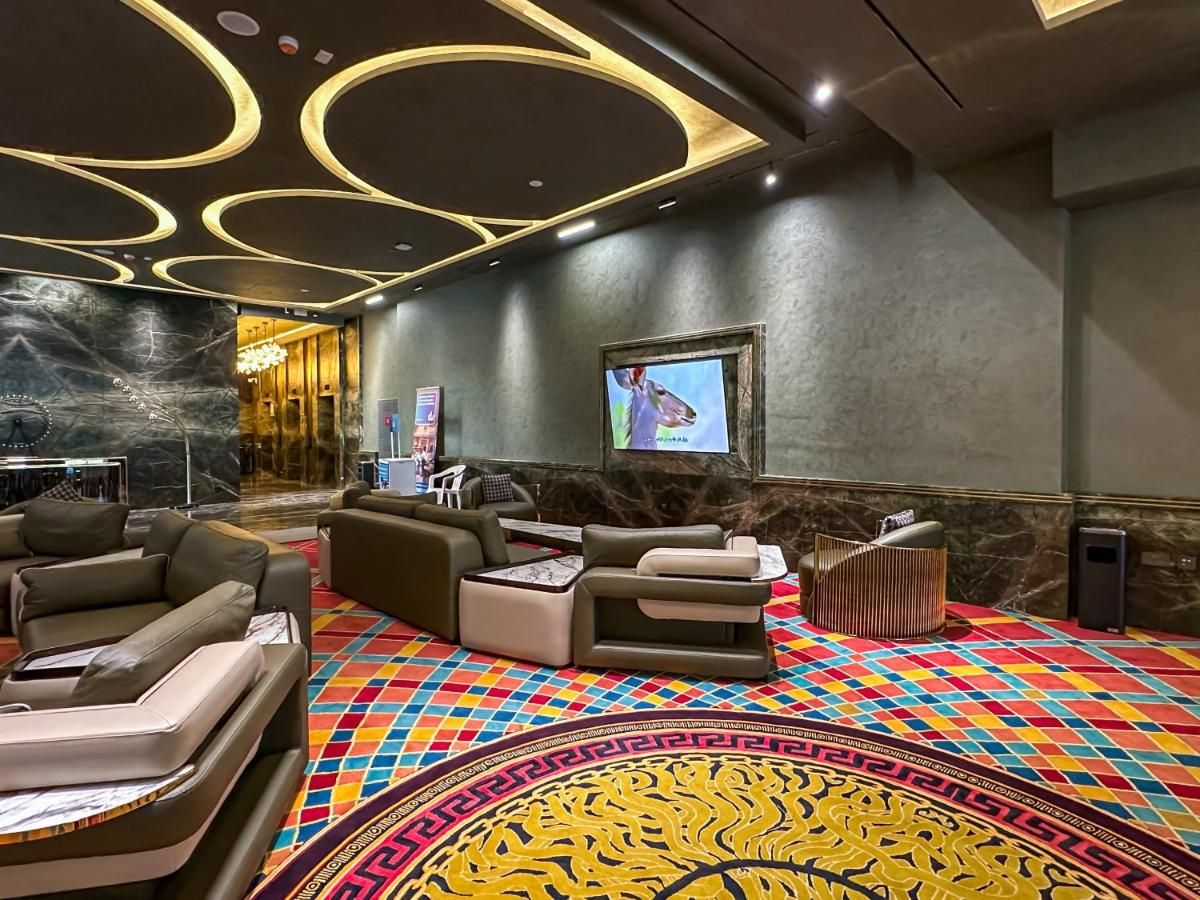 Flat in Dubai, UAE, 210.41 m² - picture 6