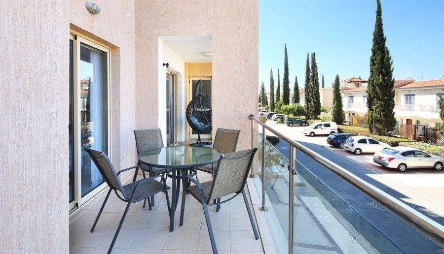 Apartment in Paphos, Cyprus, 49 m² - picture 2