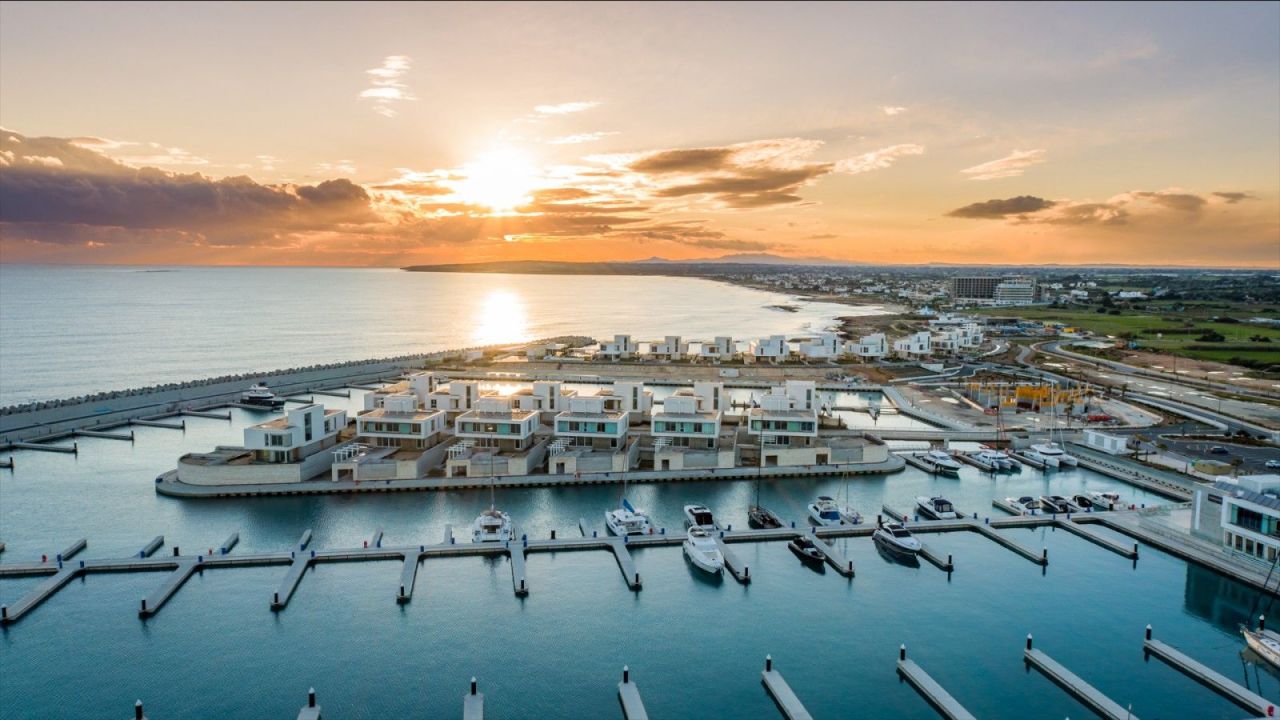 Villa a Protaras, Cipro, 679 m² - foto 2