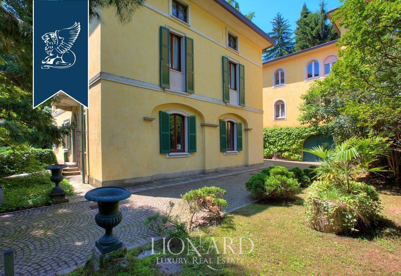 Villa en Lecco, Italia, 900 m² - imagen 5