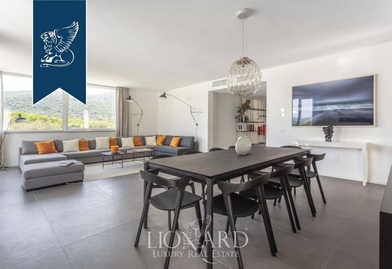 Villa in Castiglione della Pescaia, Italy, 350 m² - picture 14