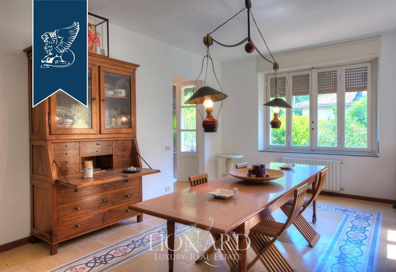 Villa en Lecco, Italia, 900 m² - imagen 18