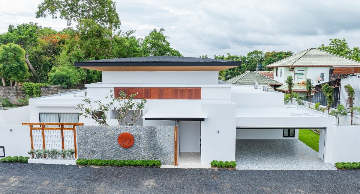 Maison à Phuket, Thaïlande, 374 m² - image 1