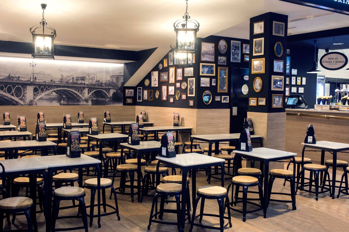 Cafe, restaurant in Barcelona, Spain, 92 m² - picture 1