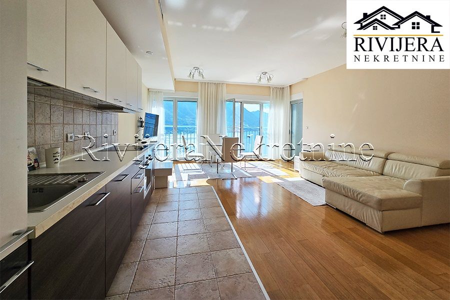 Appartement à Kotor, Monténégro, 75 m² - image 1